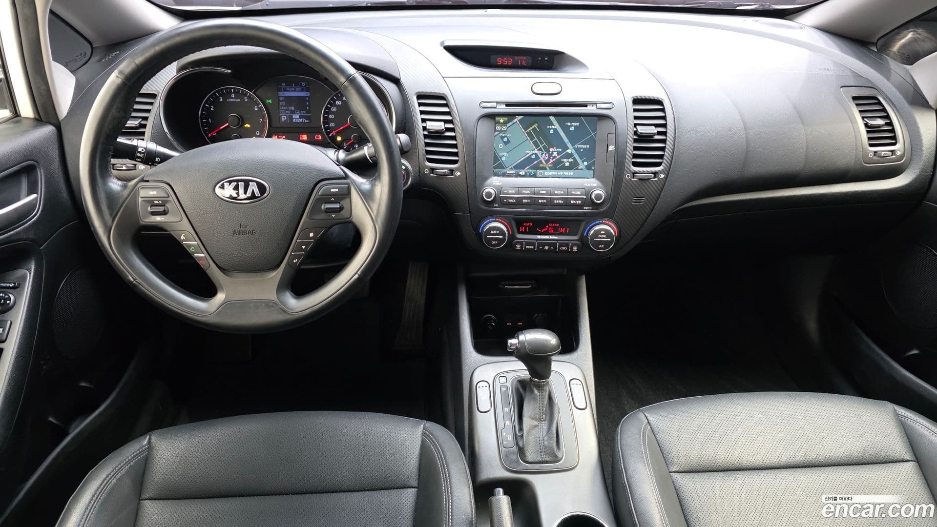 Main__Slider__Photo:K3 Kia 2013.1-6