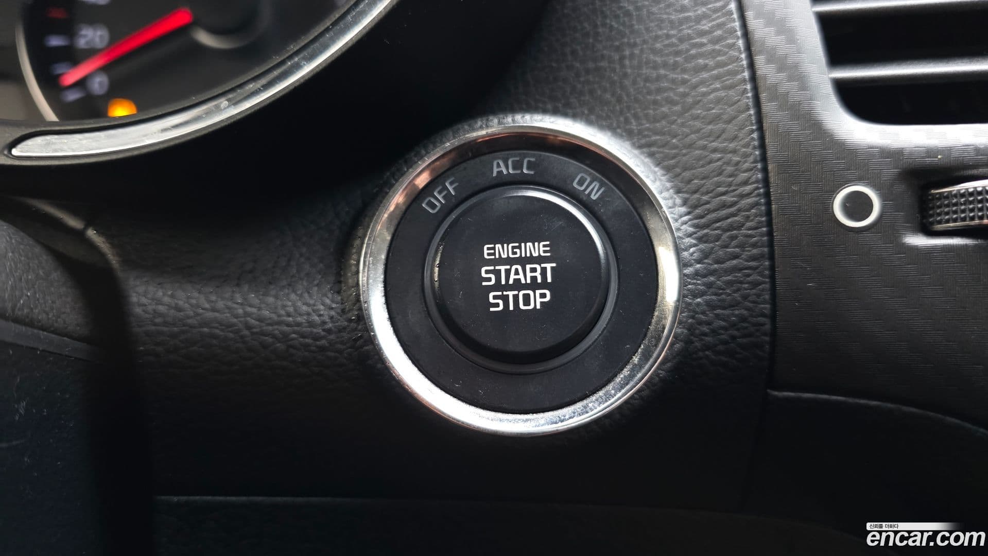 Main__Slider__Photo:K3 Kia 2013.1-16