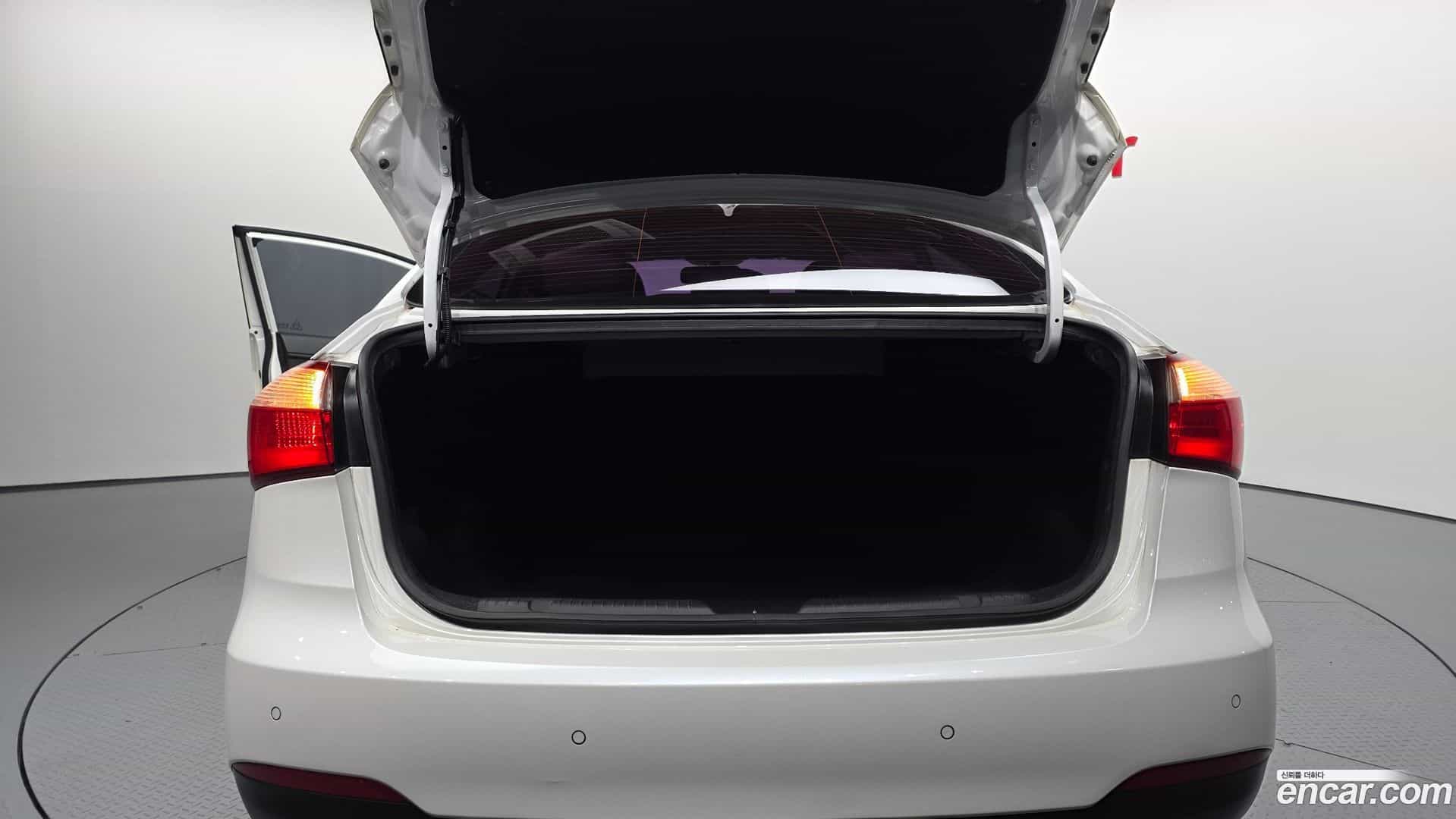 K3 Kia 2013.1-OPTION-024