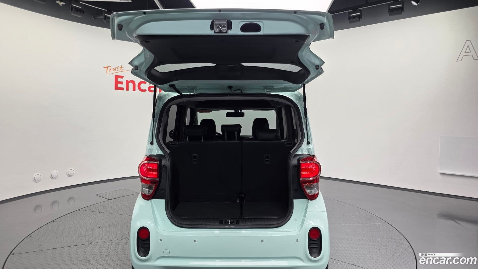 Main__Slider__Photo:RAY Kia 2021.10-20