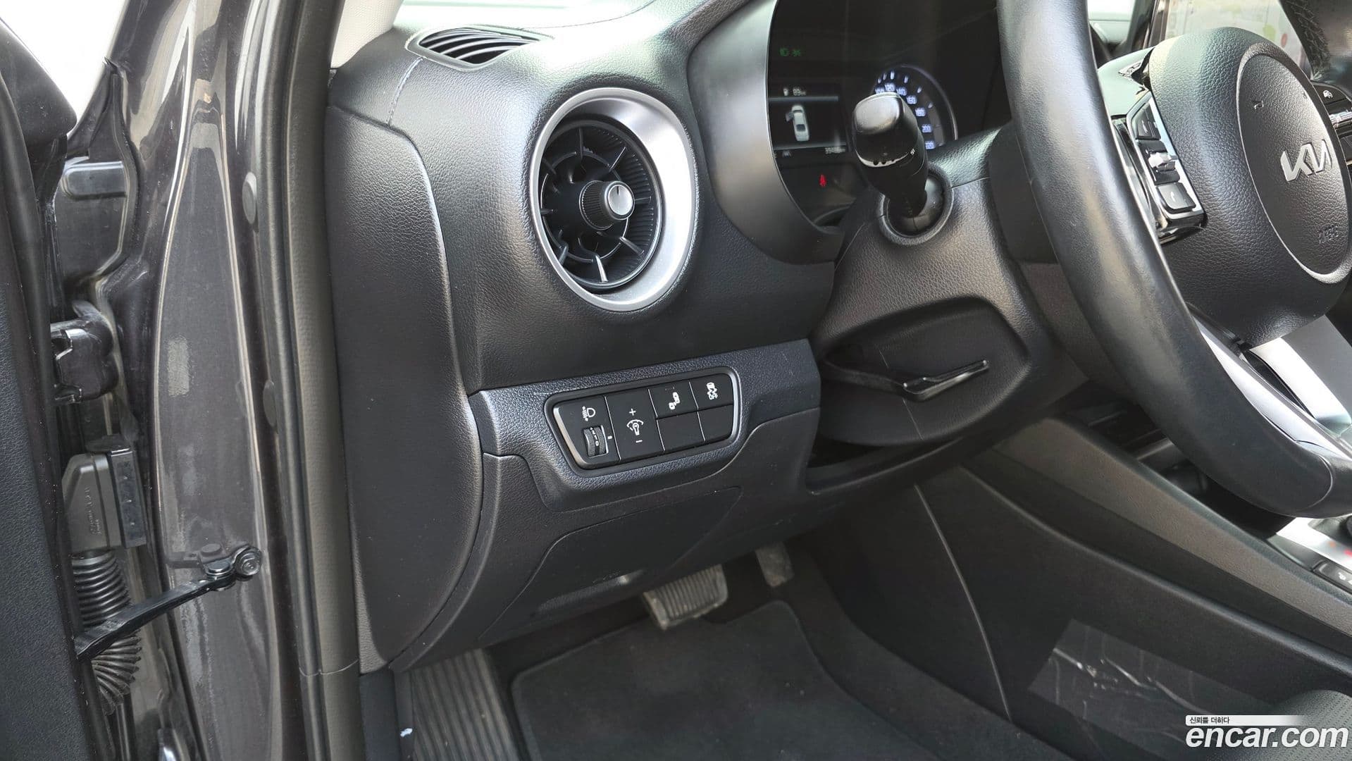 Main__Slider__Photo:K3 Kia 2022.1-12