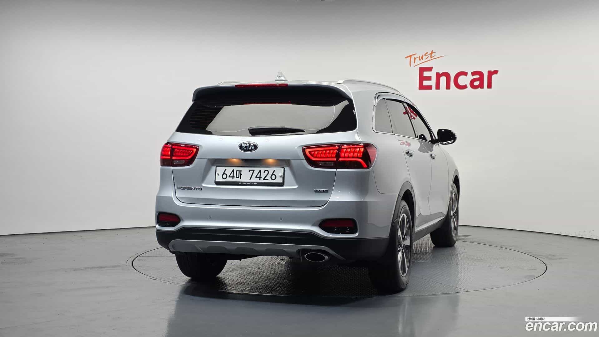 Sorento Kia 2019.2-OUTER-004