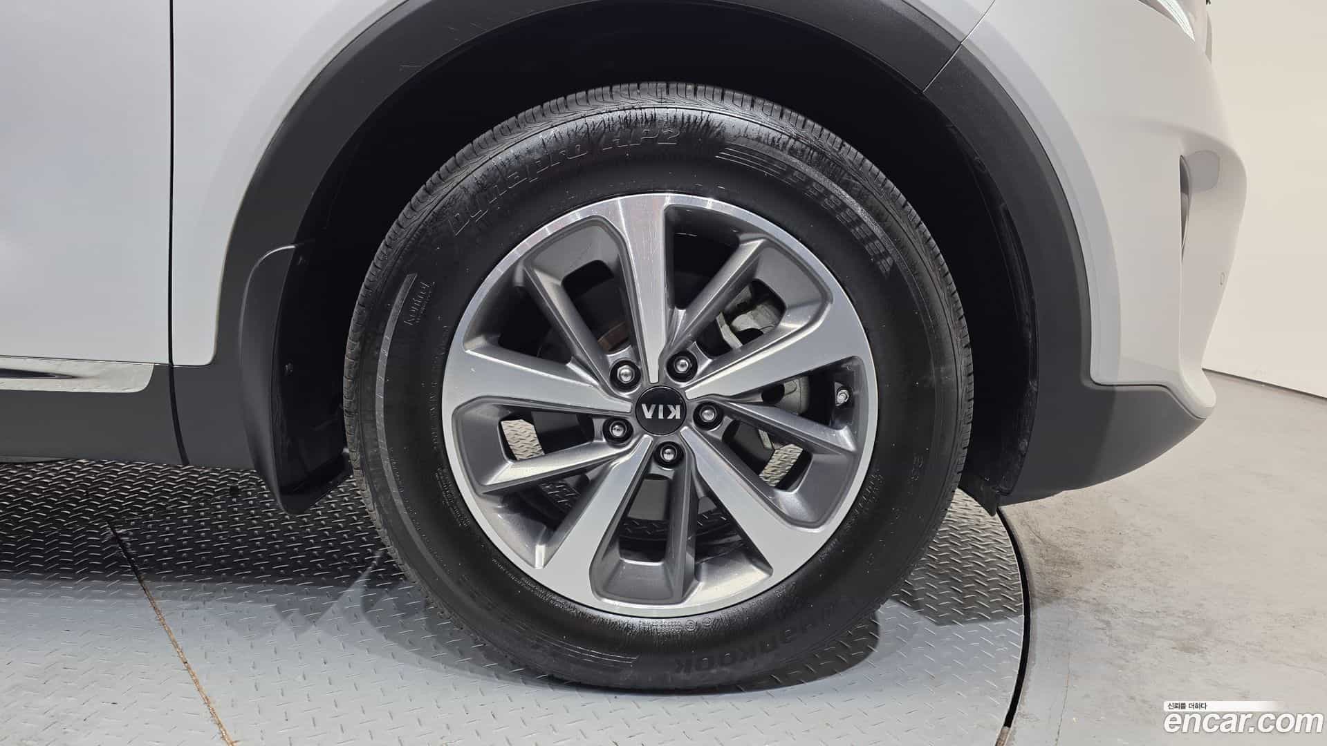 Sorento Kia 2019.2-OUTER-005