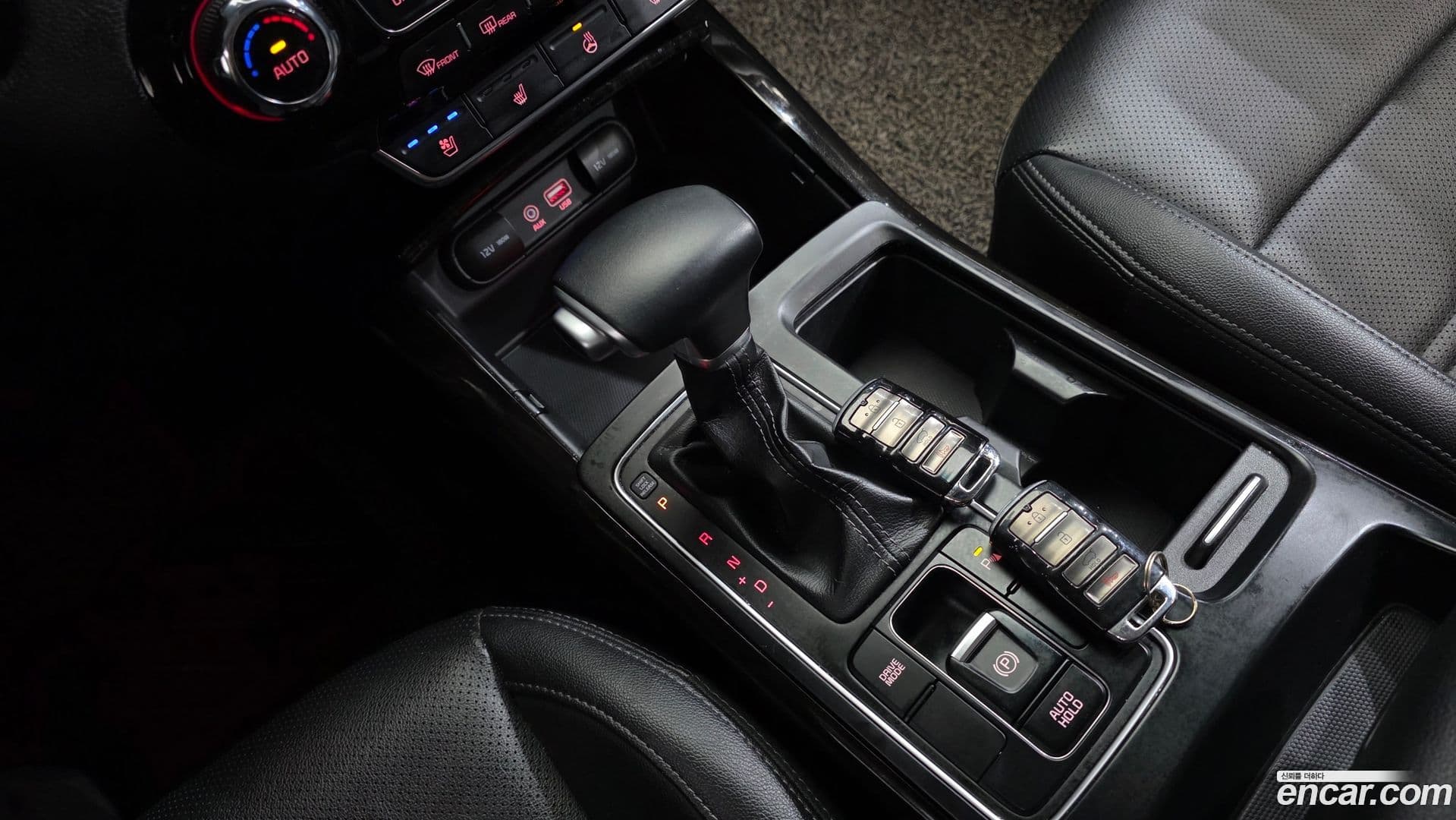 Main__Slider__Photo:Sorento Kia 2019.2-8