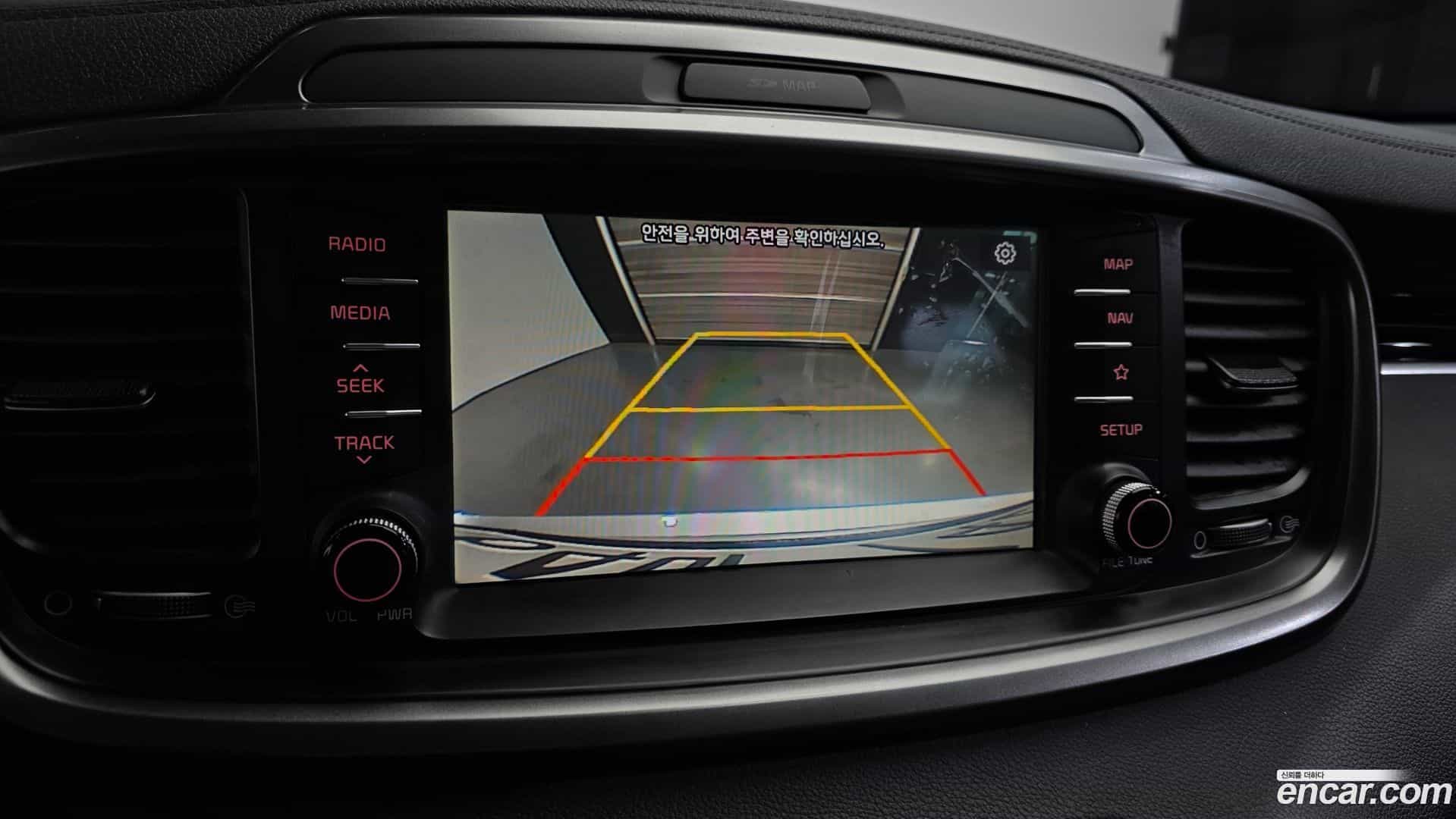 Sorento Kia 2019.2-OPTION-020