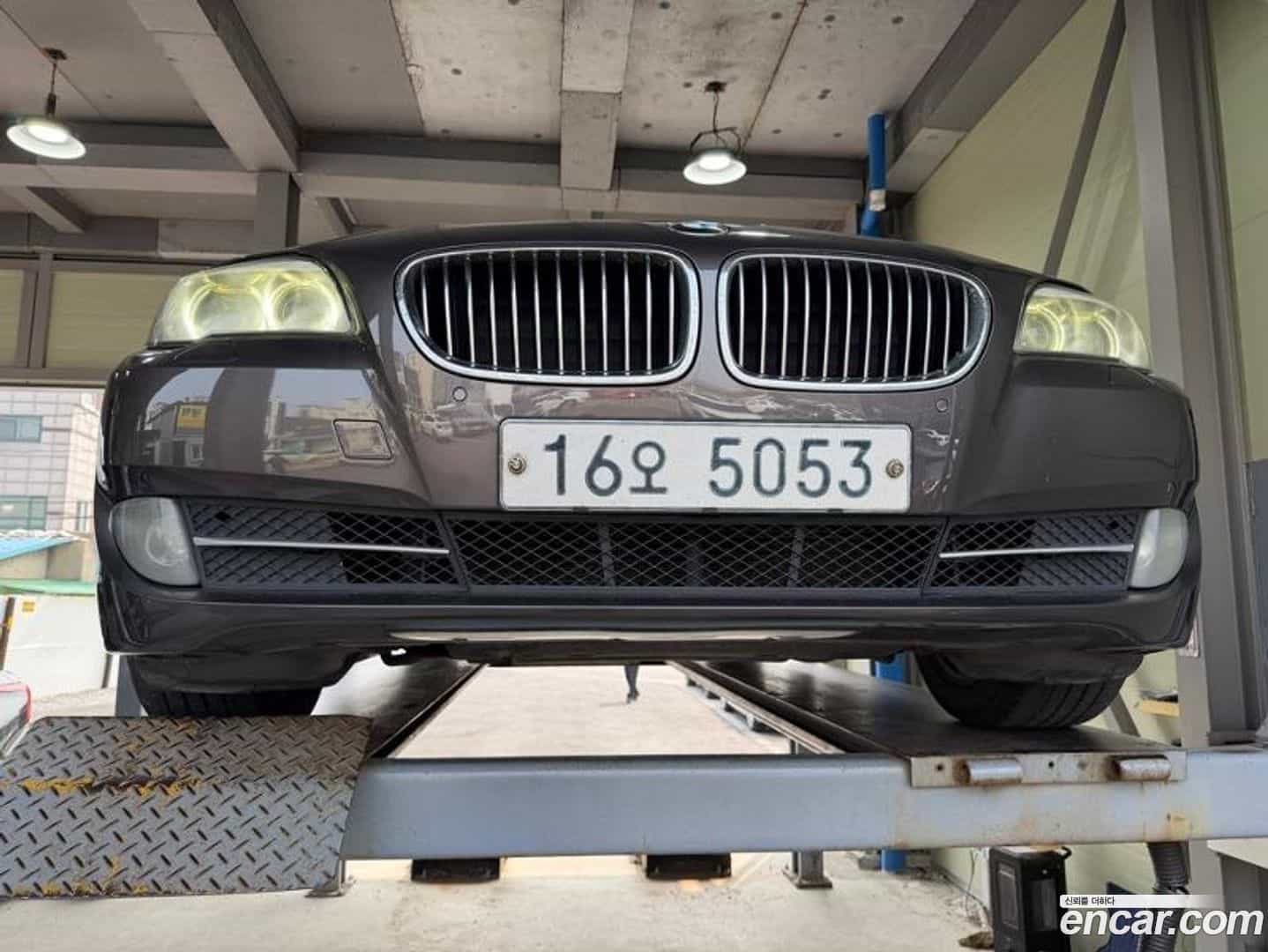 5-Series BMW 2013.1-OUTER-001