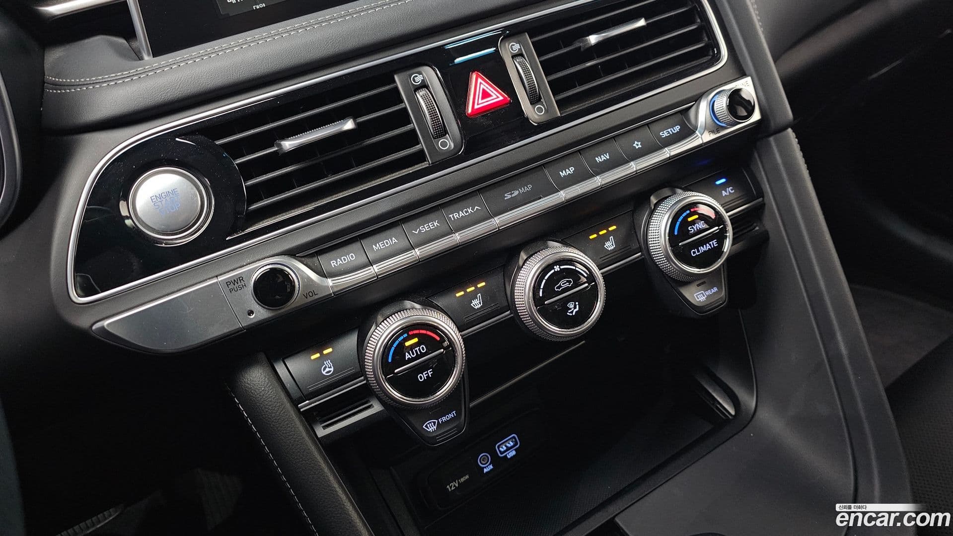 Main__Slider__Photo:G70 Genesis 2018.8-16