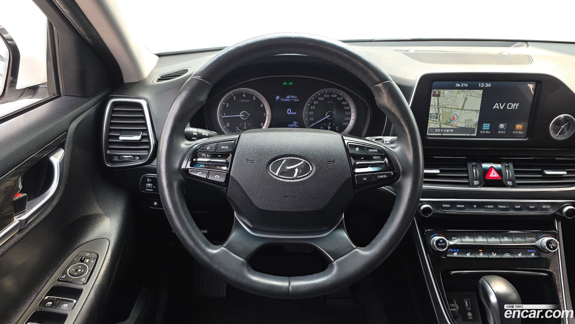 Main__Slider__Photo:Grandeur Hyundai 2017.1-13