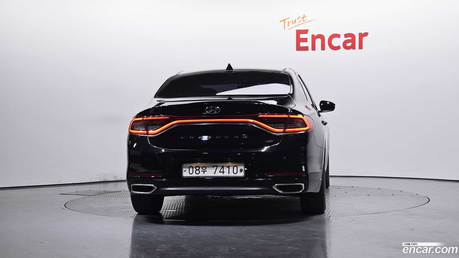 Grandeur Hyundai 2017.6-OUTER-004