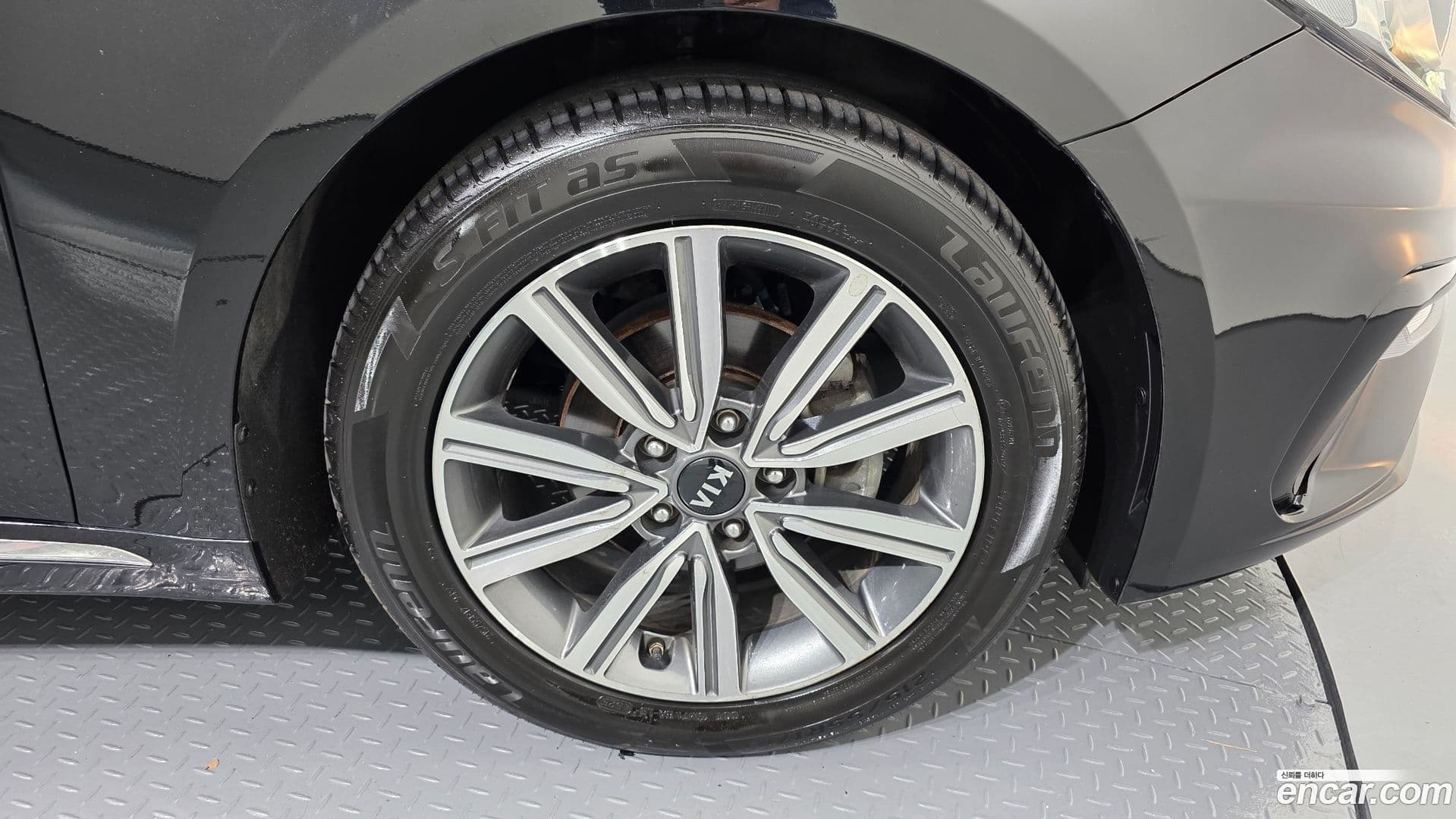 Main__Slider__Photo:K5 Kia 2019.3-4