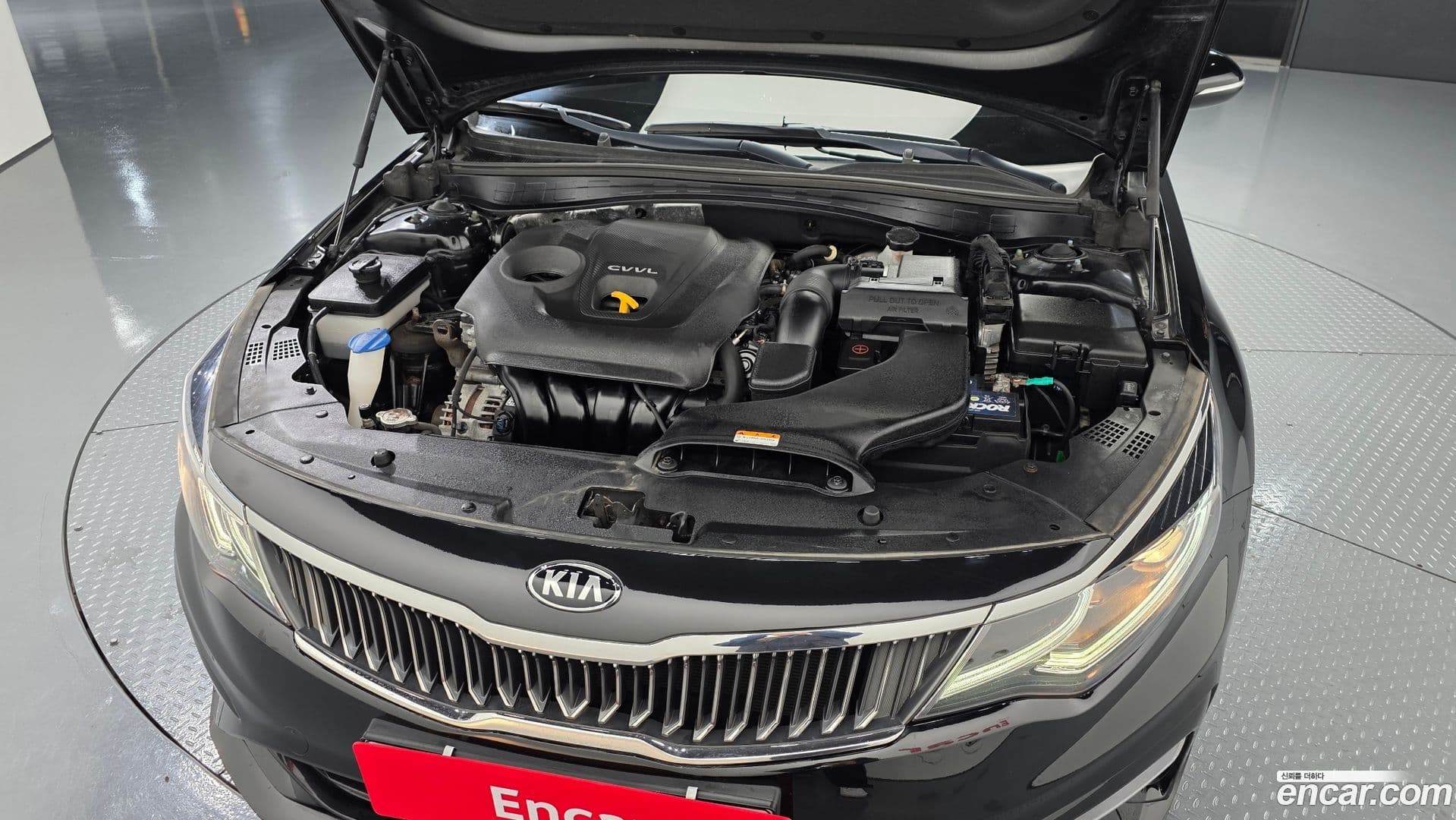 Main__Slider__Photo:K5 Kia 2019.3-5