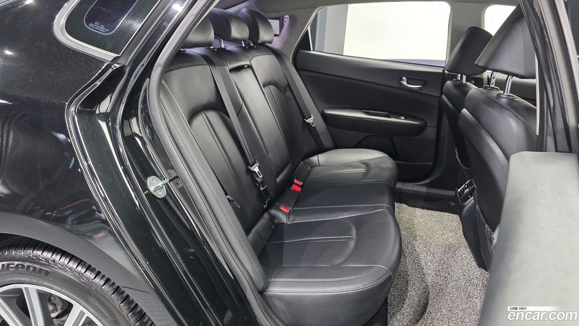 Main__Slider__Photo:K5 Kia 2019.3-11