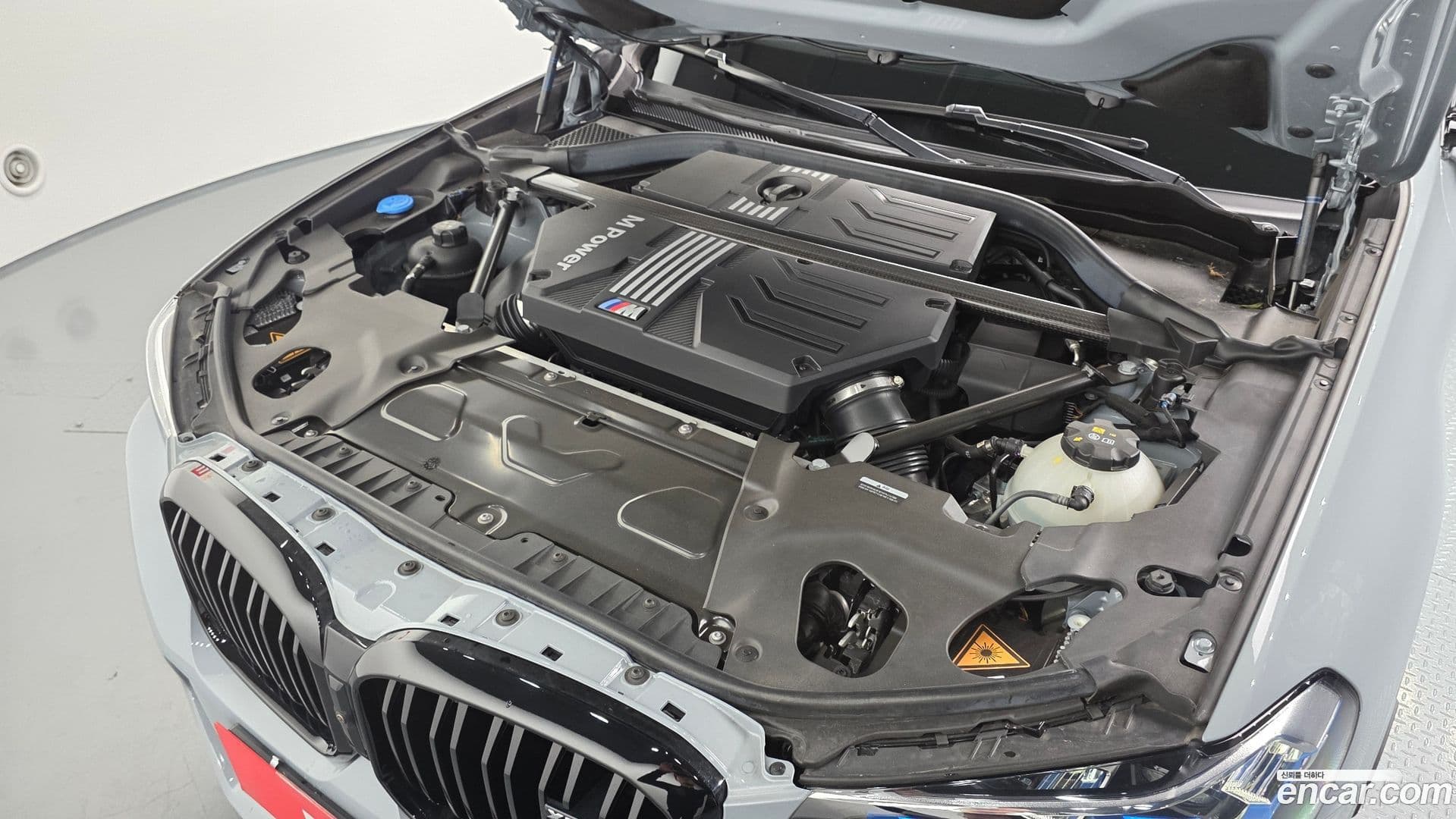 Main__Slider__Photo:X3M BMW 2024.11-5