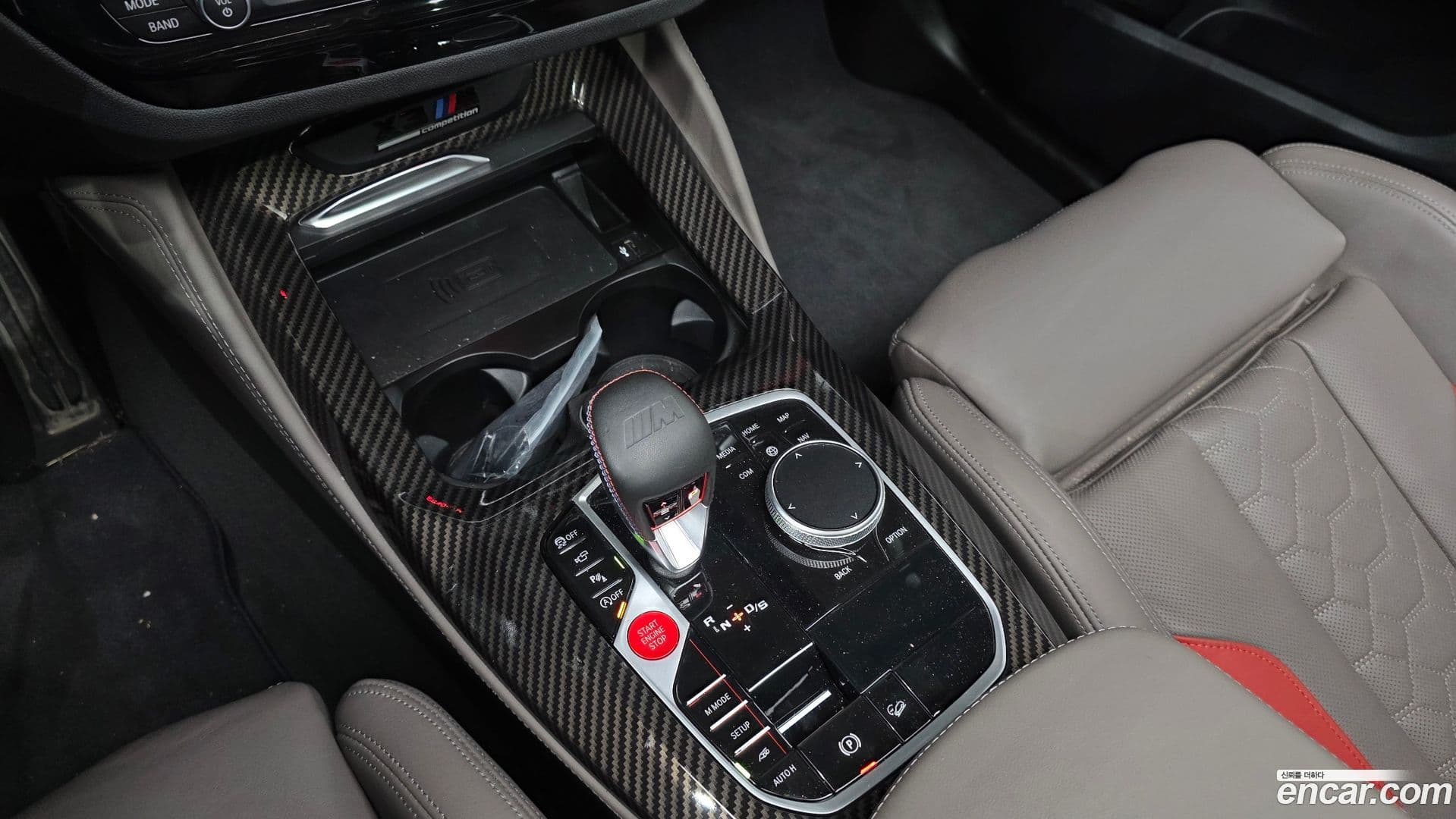 Main__Slider__Photo:X3M BMW 2024.11-8