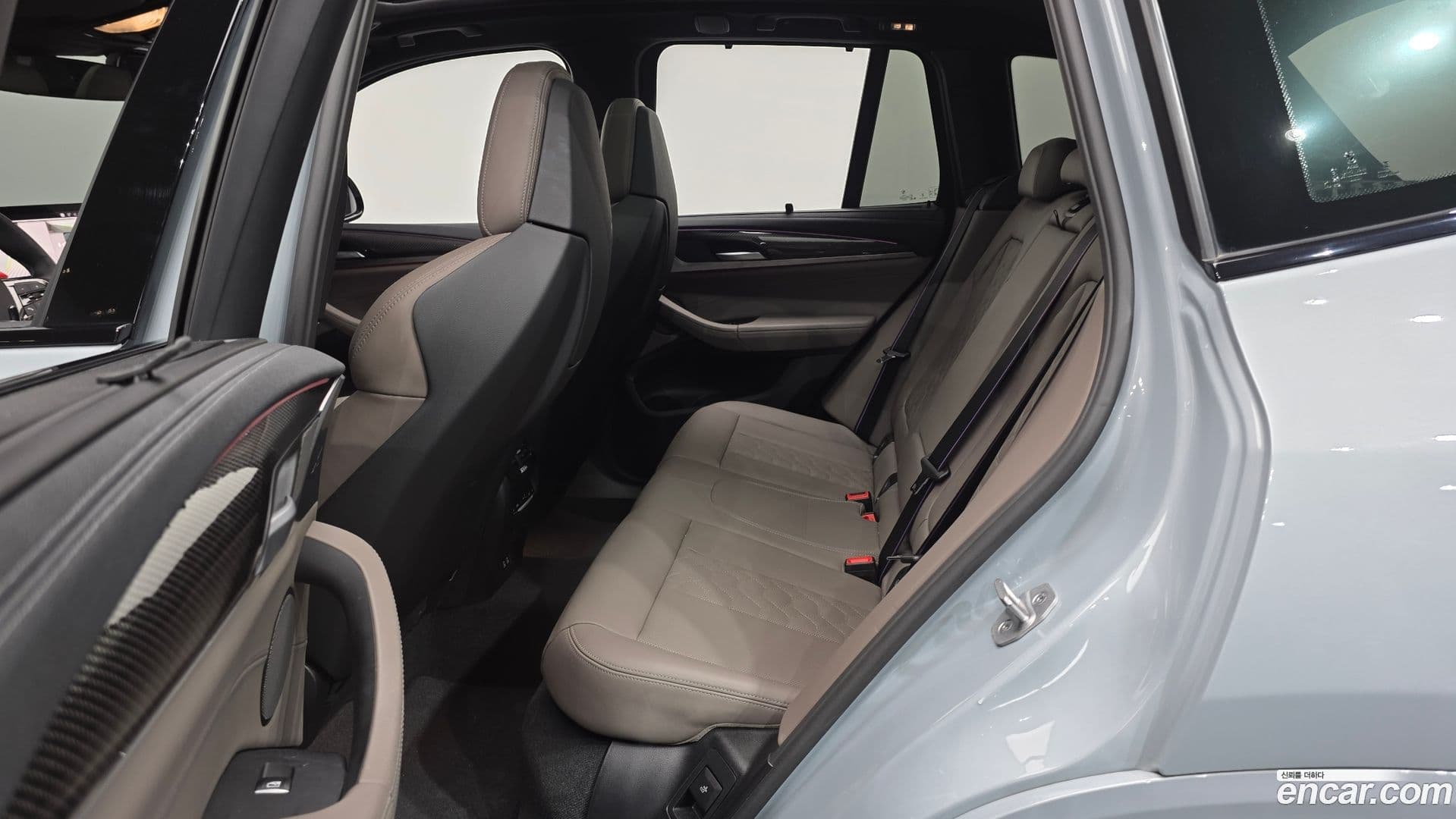 Main__Slider__Photo:X3M BMW 2024.11-11