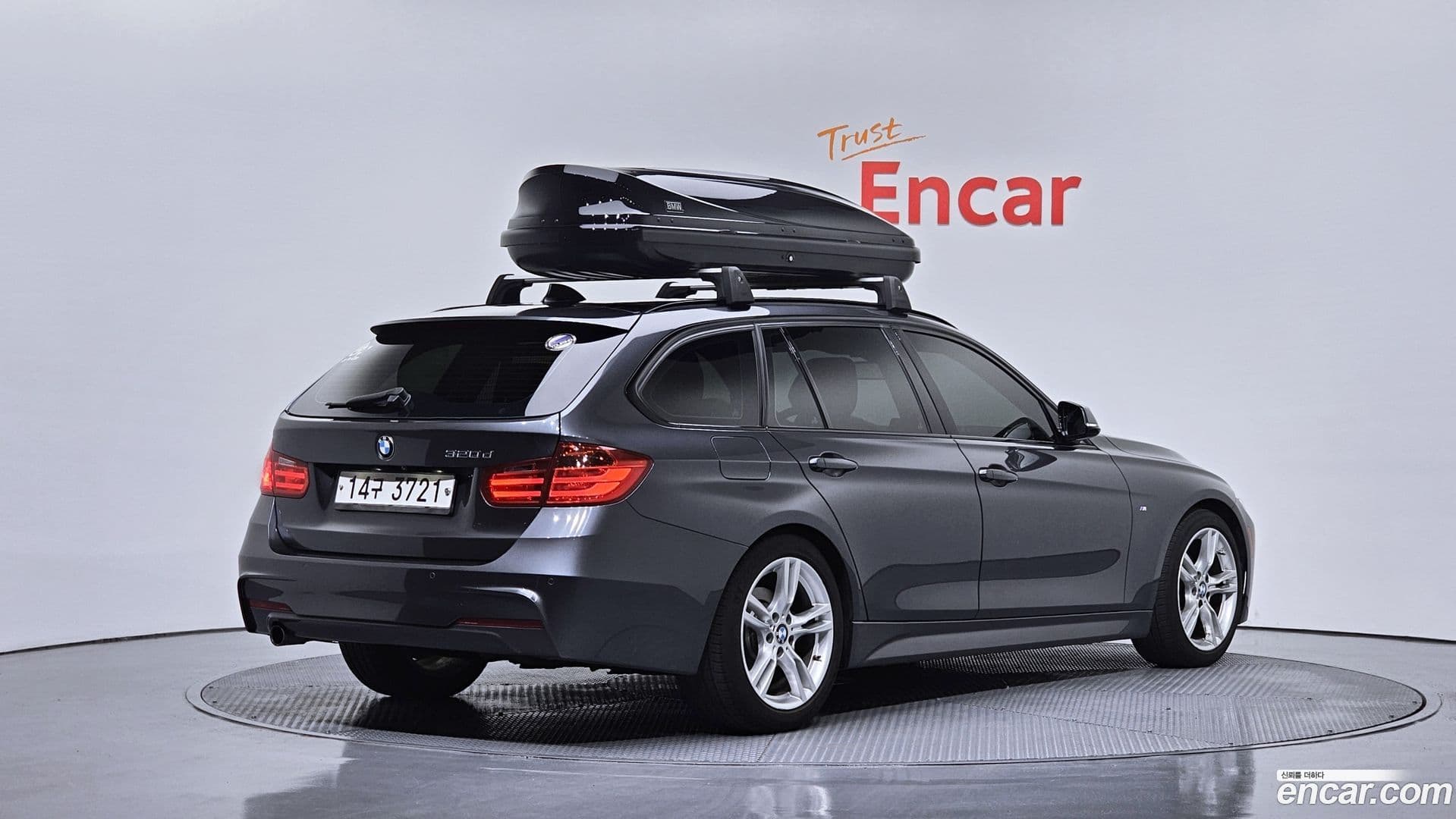 Main__Slider__Photo:3-Series BMW 2015.4-1