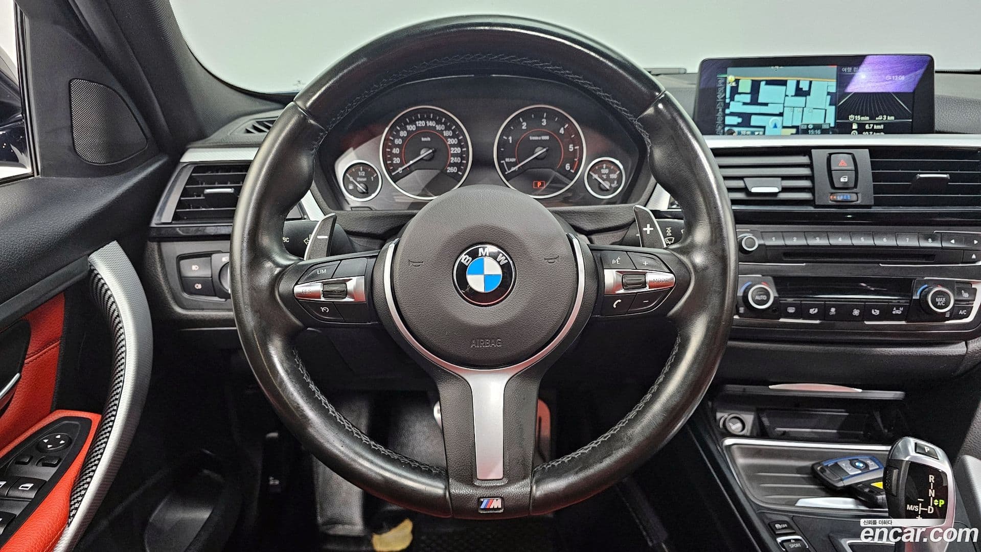 Main__Slider__Photo:3-Series BMW 2015.4-13