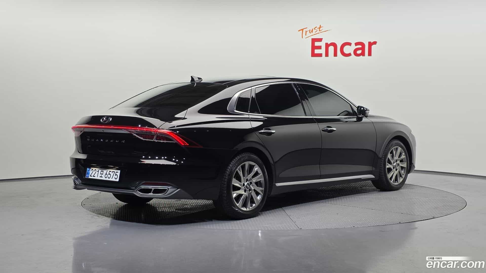 Grandeur Hyundai 2020.5-OUTER-002