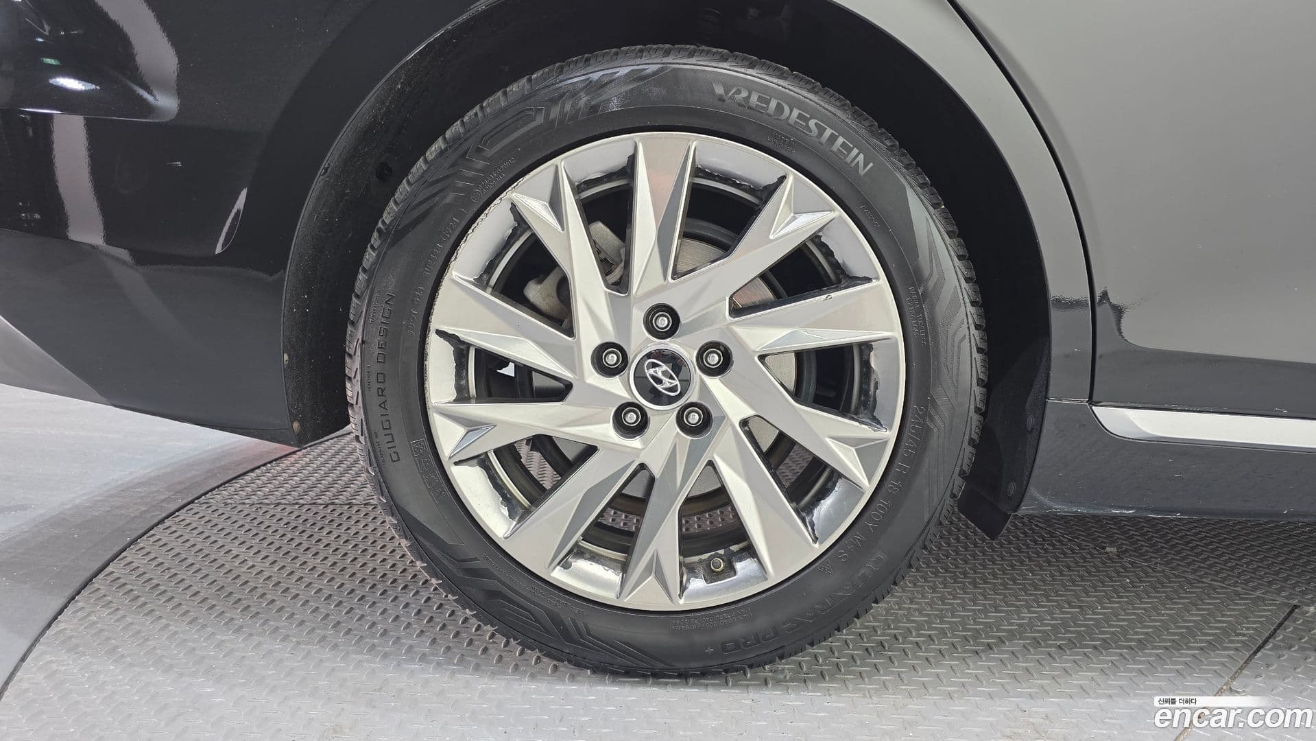 Main__Slider__Photo:Grandeur Hyundai 2020.5-4