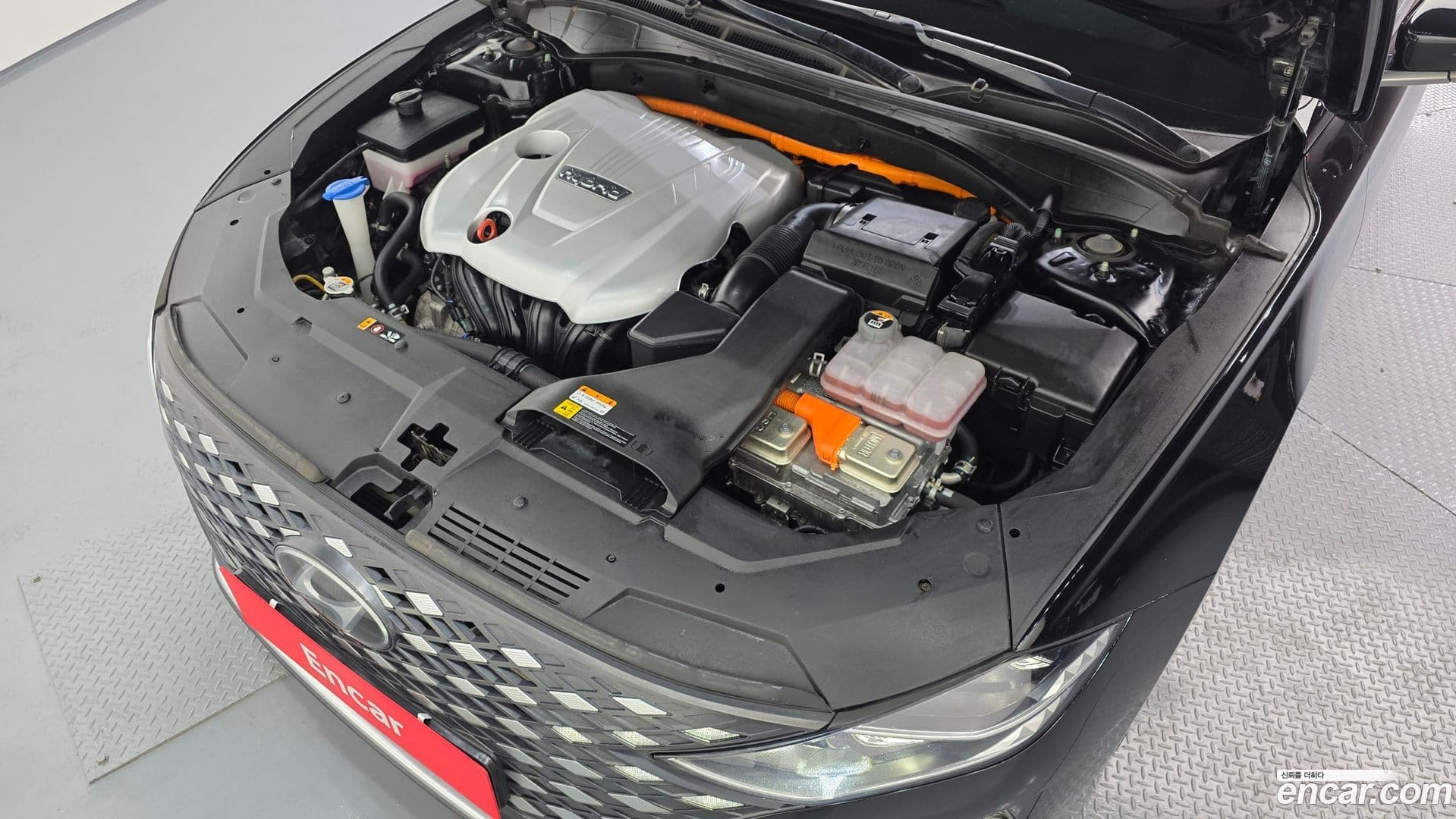 Main__Slider__Photo:Grandeur Hyundai 2020.5-5