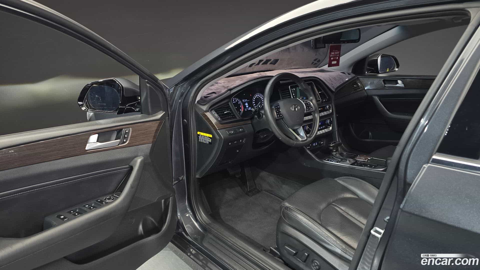 Sonata Hyundai 2017.9-INNER-010