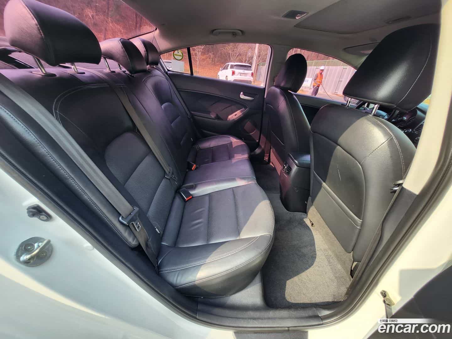 K3 Kia 2014.0-INNER-010