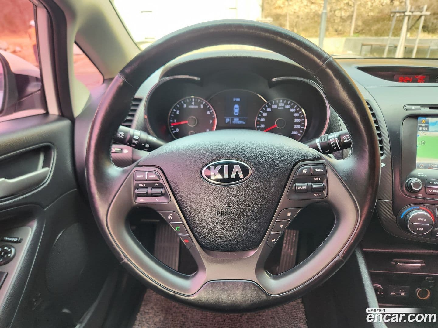 Main__Slider__Photo:K3 Kia 2014.0-11