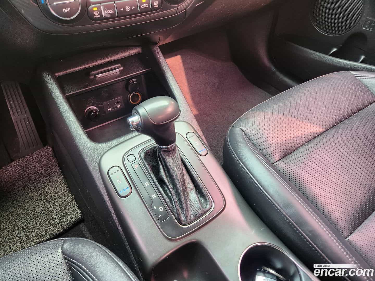 K3 Kia 2014.0-OPTION-018