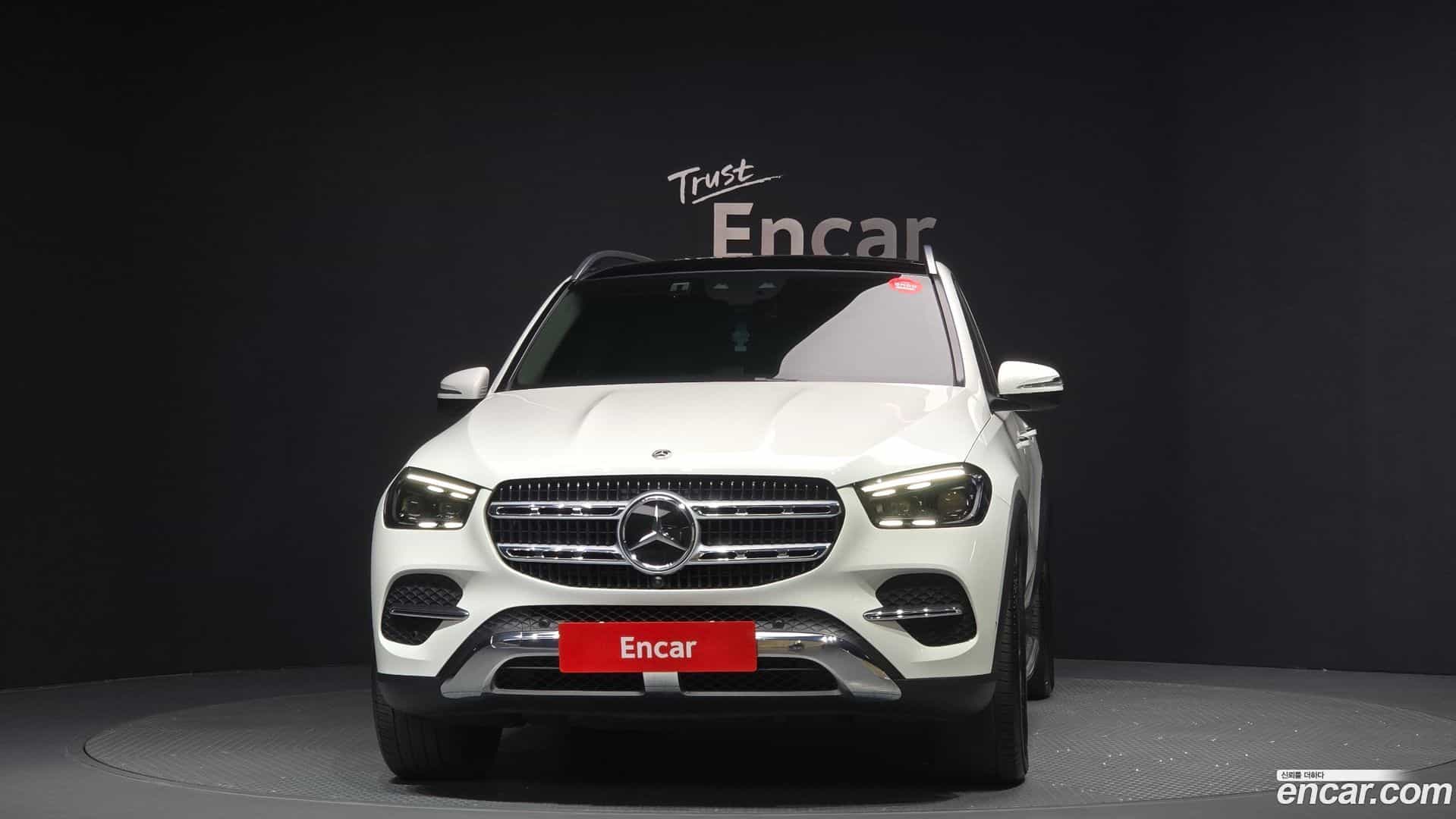 GLE-Class Mercedes-Benz 2024.4-OUTER-003