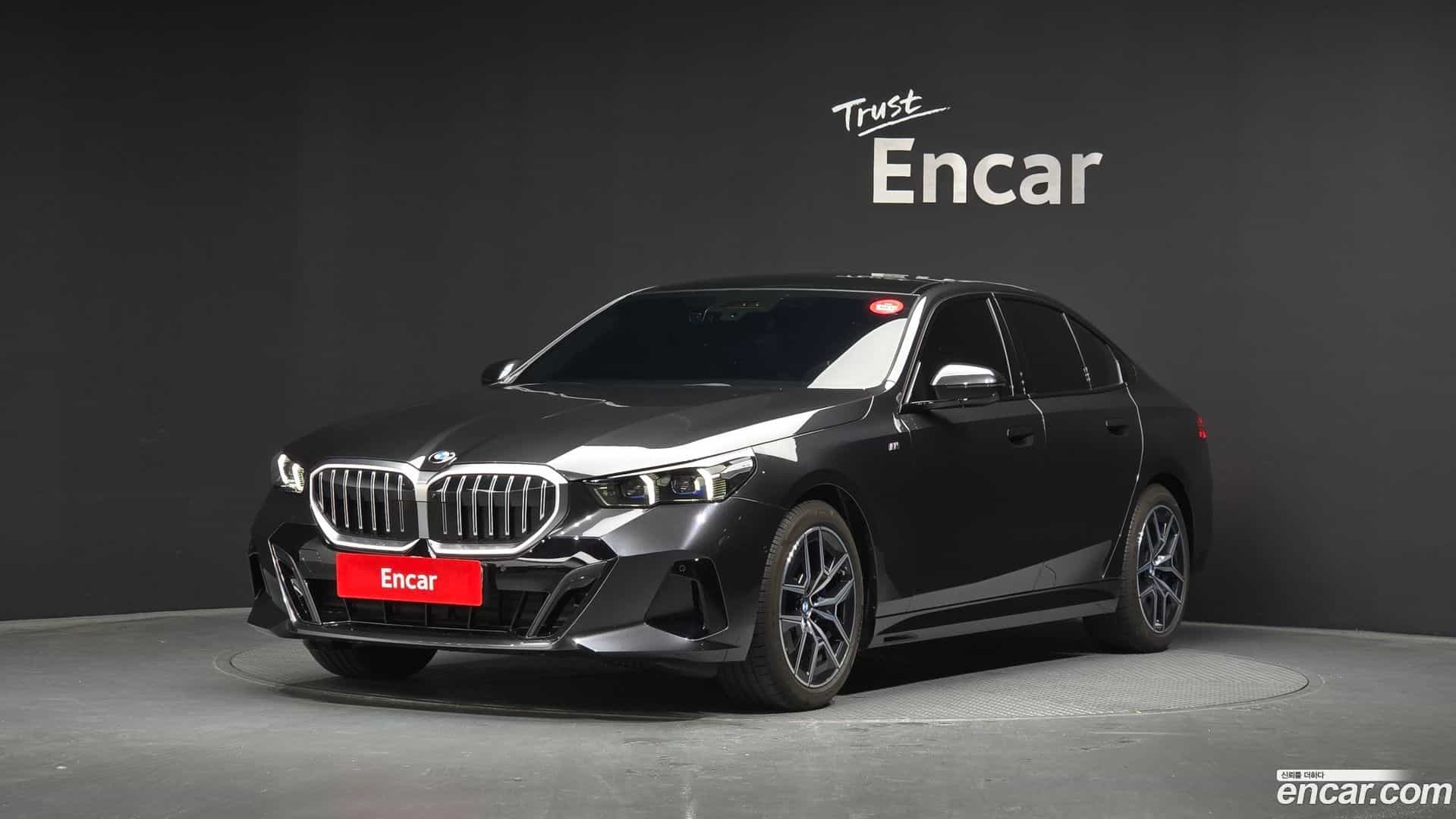 5-Series BMW 2025.4-OUTER-001