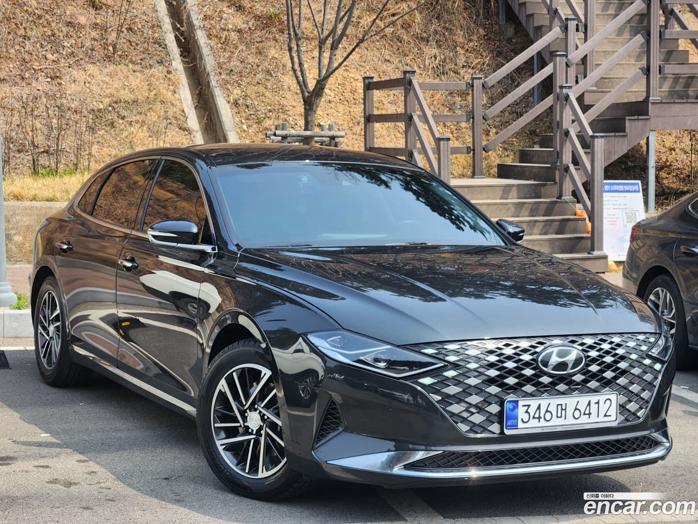 Main__Slider__Photo:Grandeur Hyundai 2021.2-0