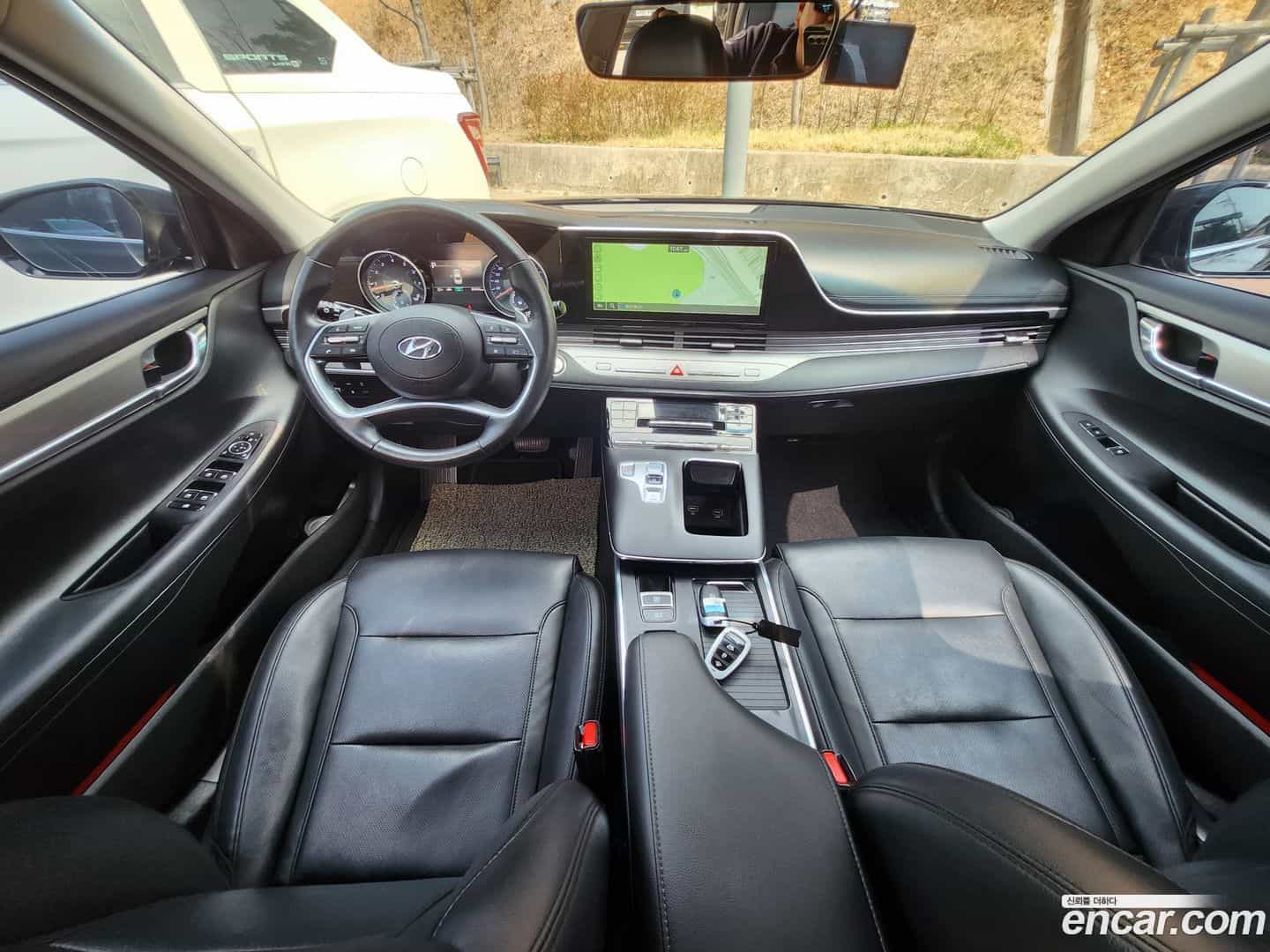 Grandeur Hyundai 2021.2-INNER-007