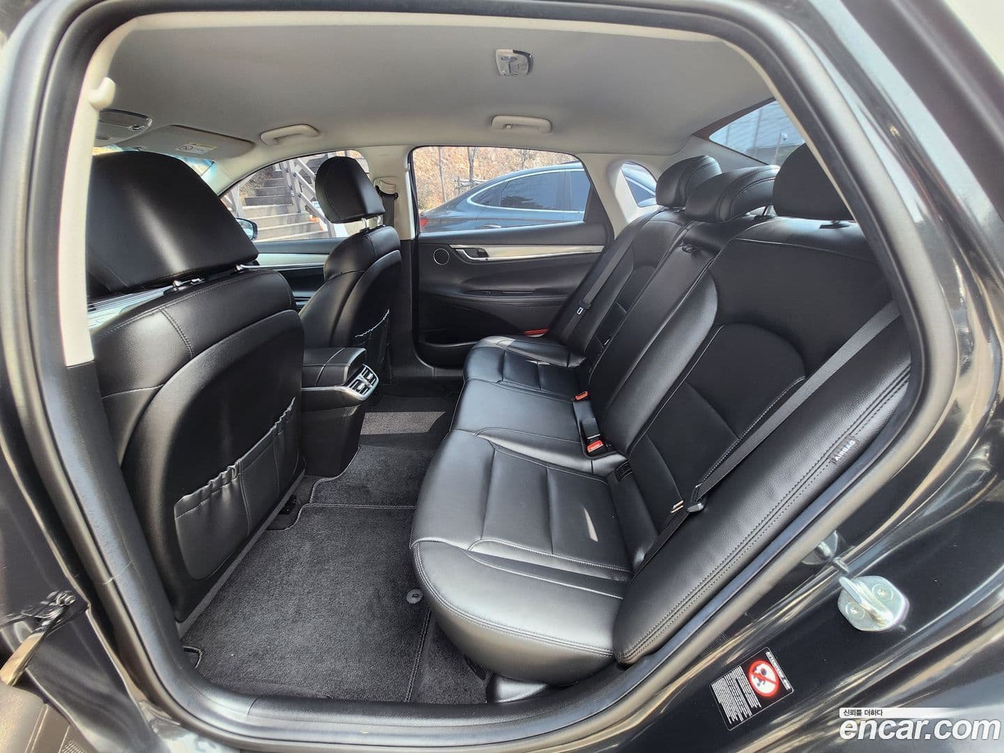 Main__Slider__Photo:Grandeur Hyundai 2021.2-8