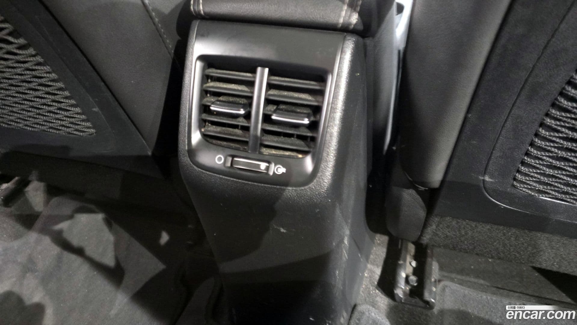 Main__Slider__Photo:Niro Kia 2020.2-18