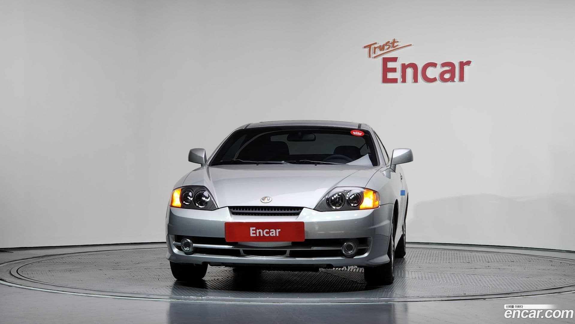 Main__Slider__Photo:Tuscani Hyundai 2003.9-2