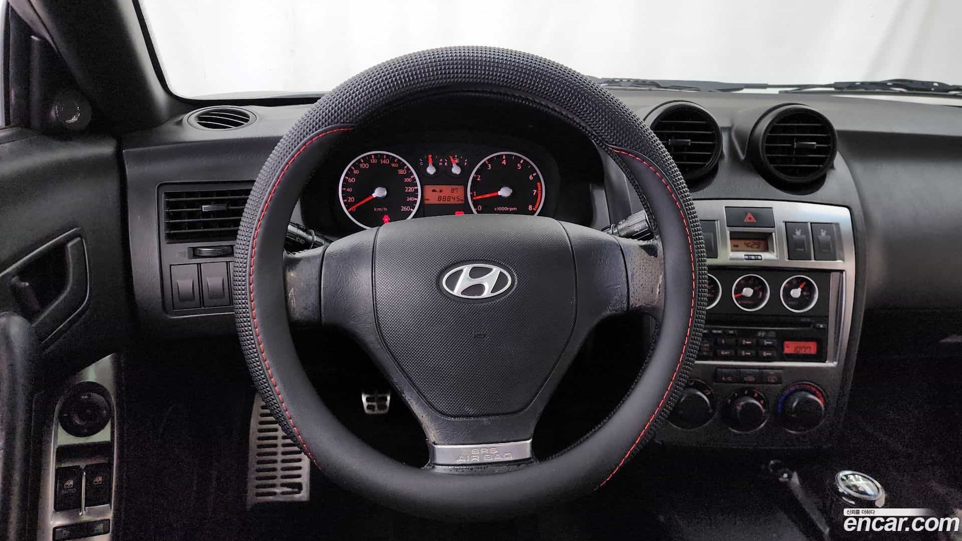 Tuscani Hyundai 2003.9-OPTION-017