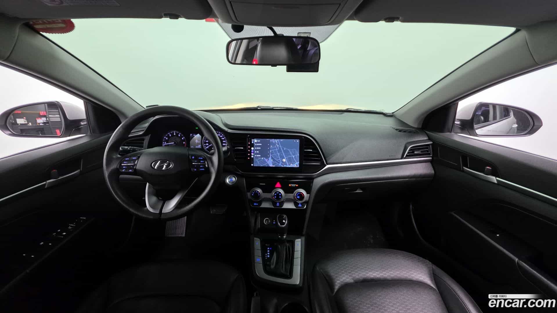 AVANTE Hyundai 2019.0-INNER-007