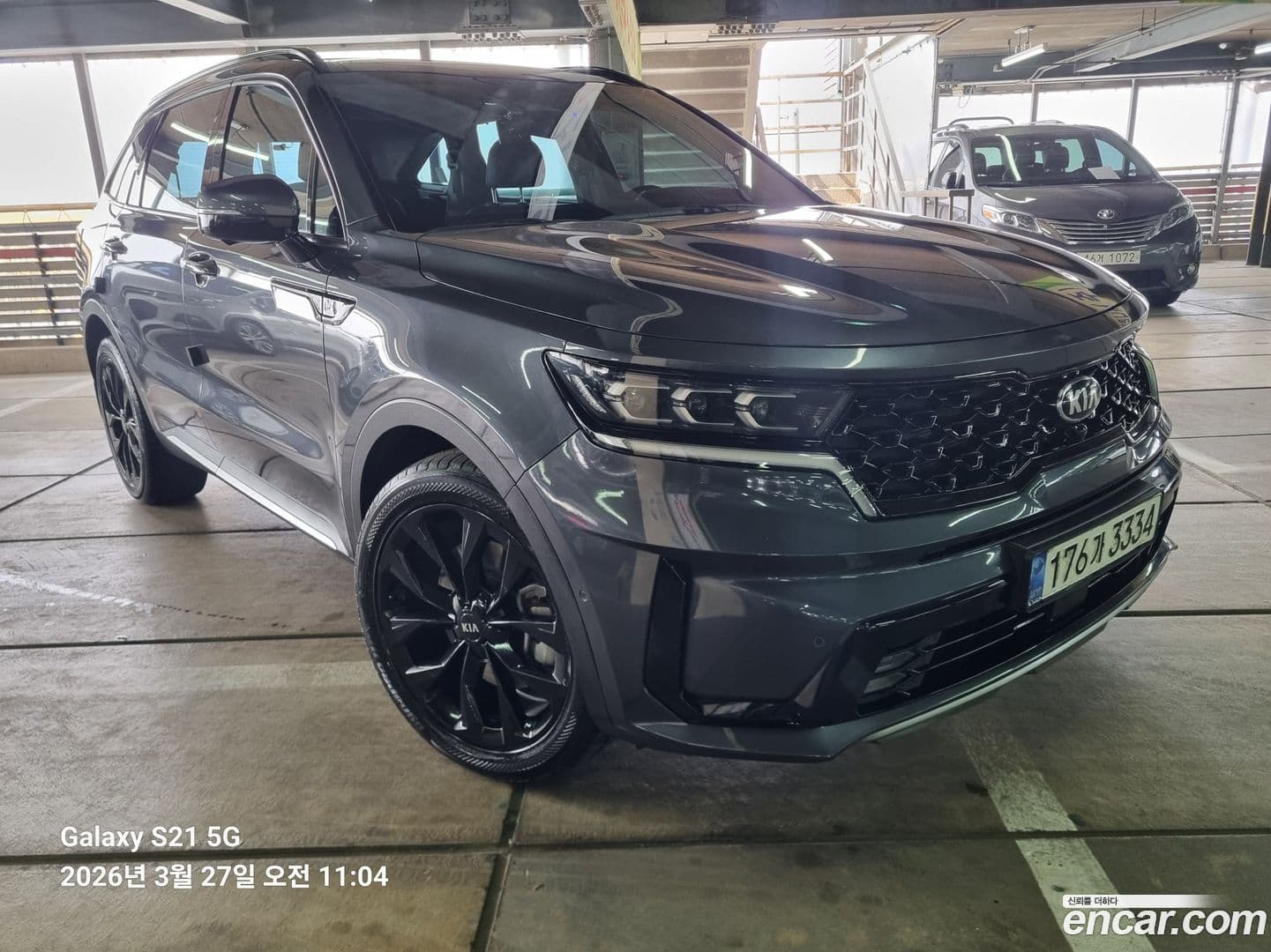 Main__Slider__Photo:Sorento Kia 2021.2-6