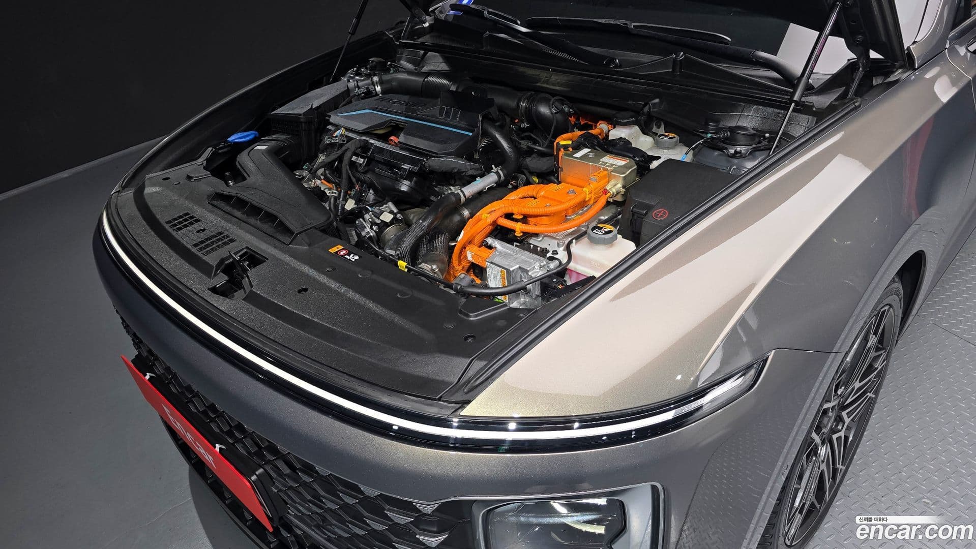 Main__Slider__Photo:Grandeur Hyundai 2024.3-5