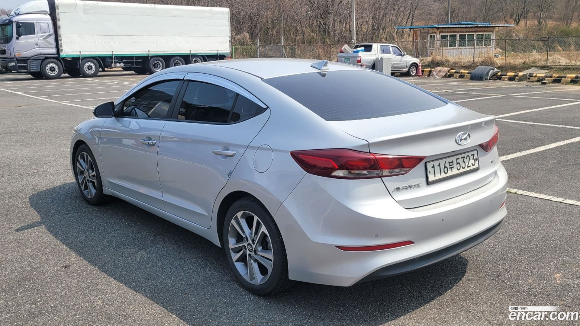 Main__Slider__Photo:AVANTE Hyundai 2018.1-1