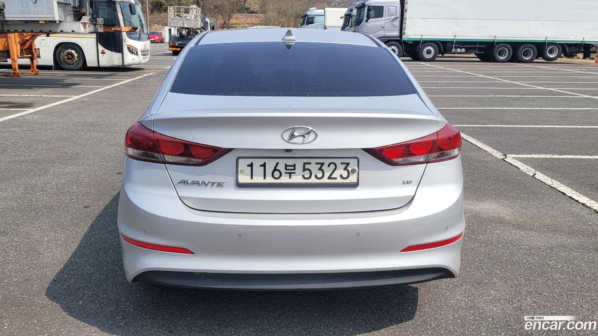 AVANTE Hyundai 2018.1-OUTER-004