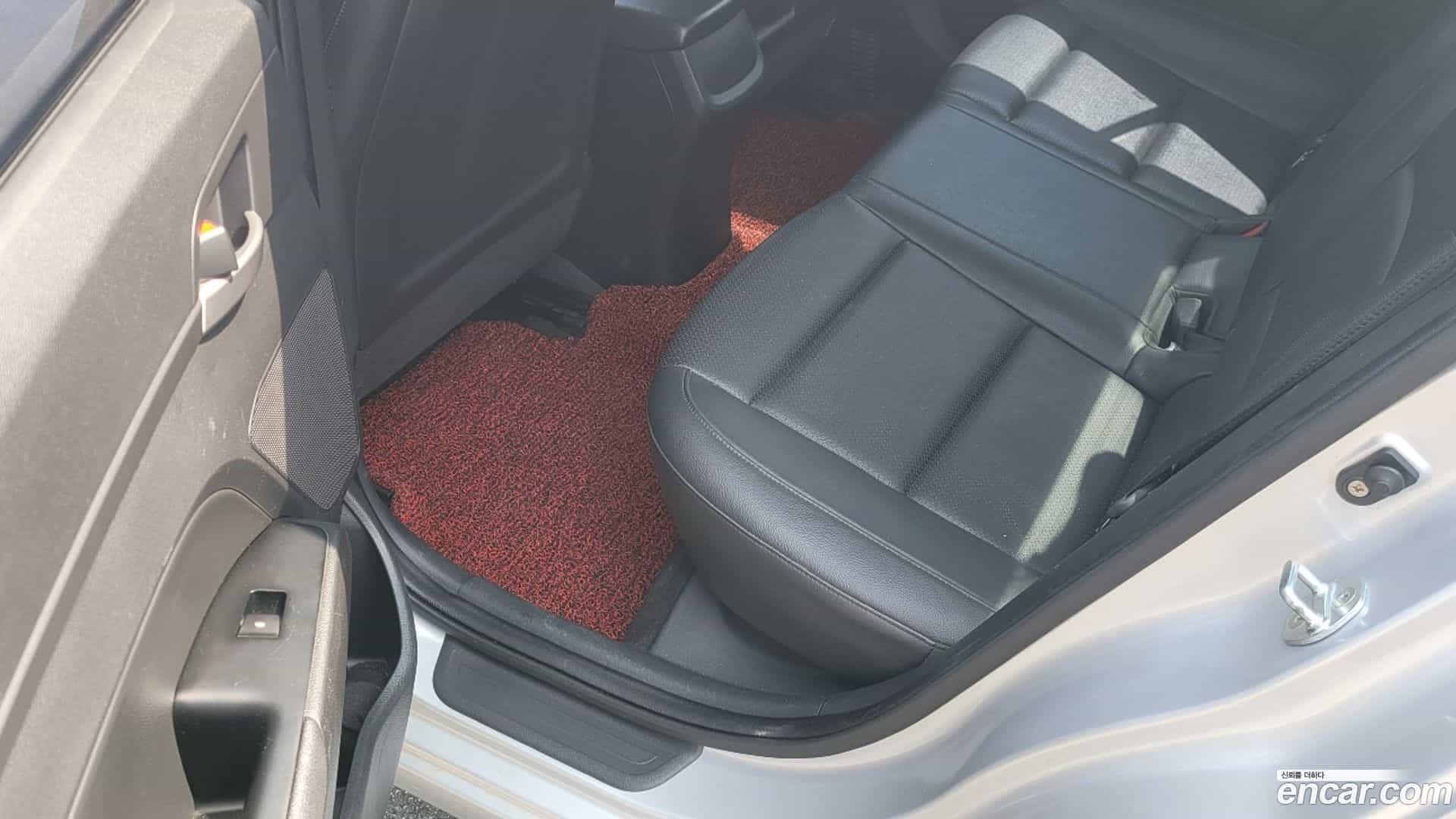 AVANTE Hyundai 2018.1-OPTION-016