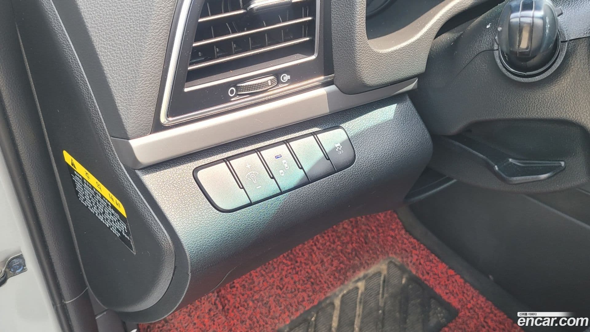 Main__Slider__Photo:AVANTE Hyundai 2018.1-12