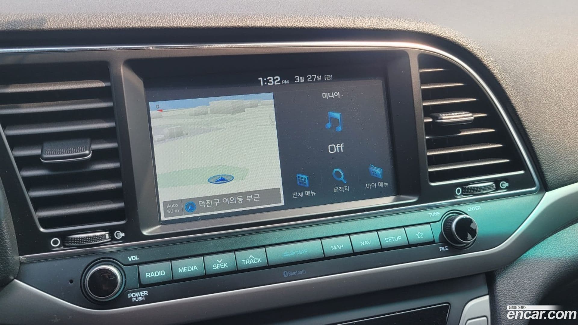 Main__Slider__Photo:AVANTE Hyundai 2018.1-13