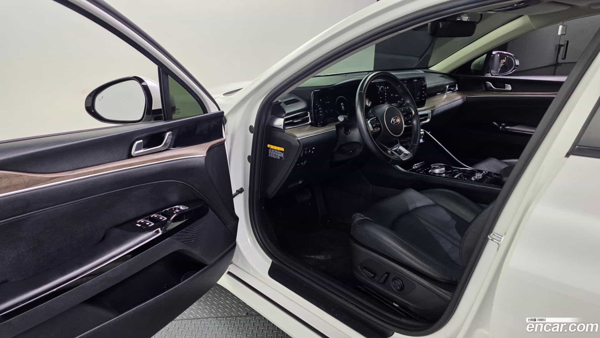 K5 Kia 2020.1-INNER-010