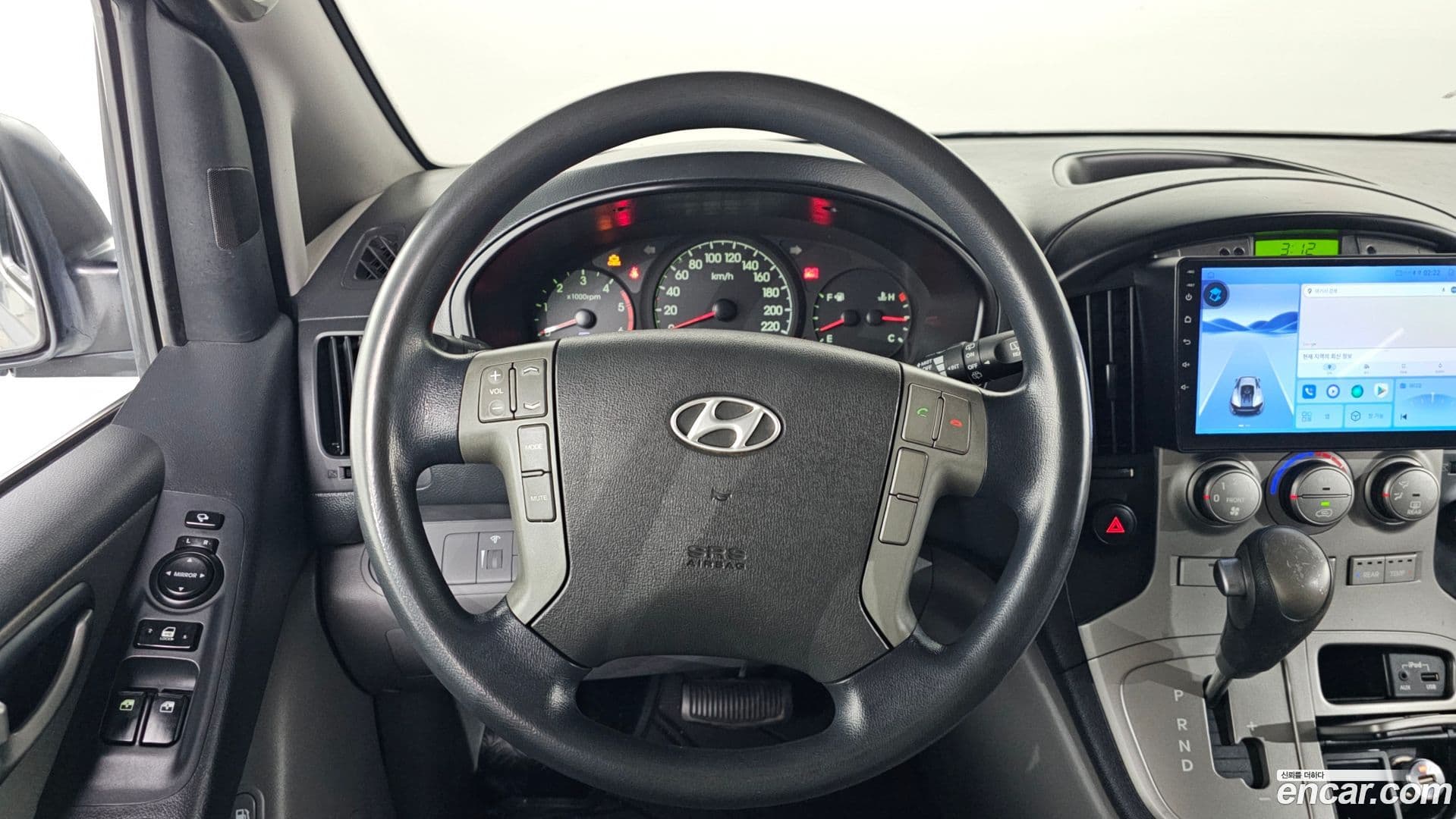 Main__Slider__Photo:Starex Hyundai 2013.0-12