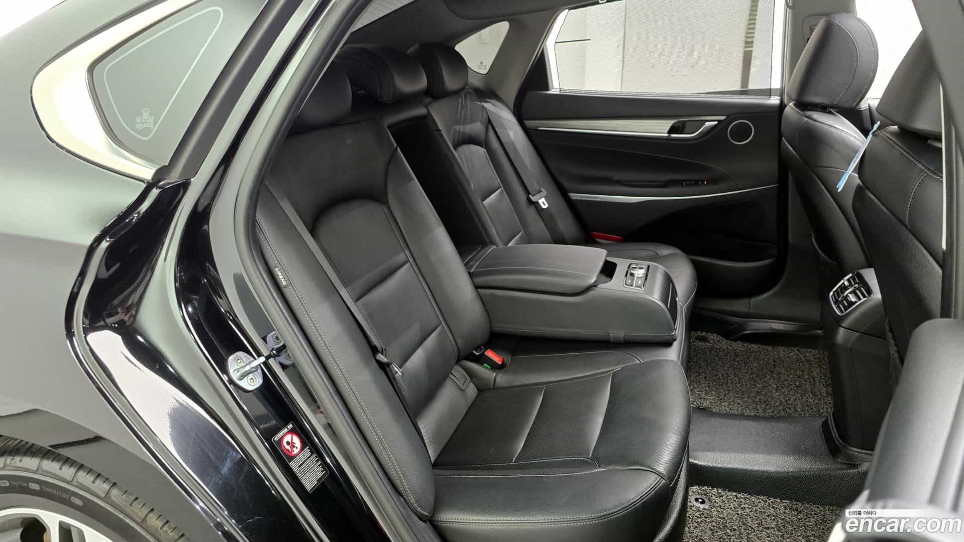 Grandeur Hyundai 2017.7-OPTION-016