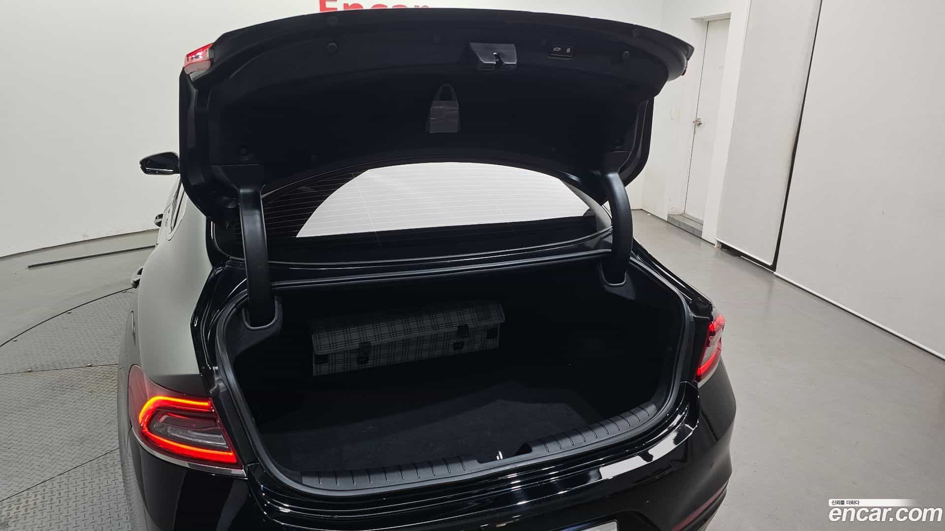 Grandeur Hyundai 2017.7-OPTION-024