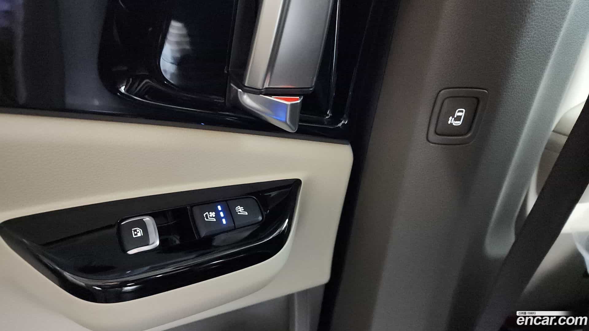 Canival Kia 2023.7-OPTION-022