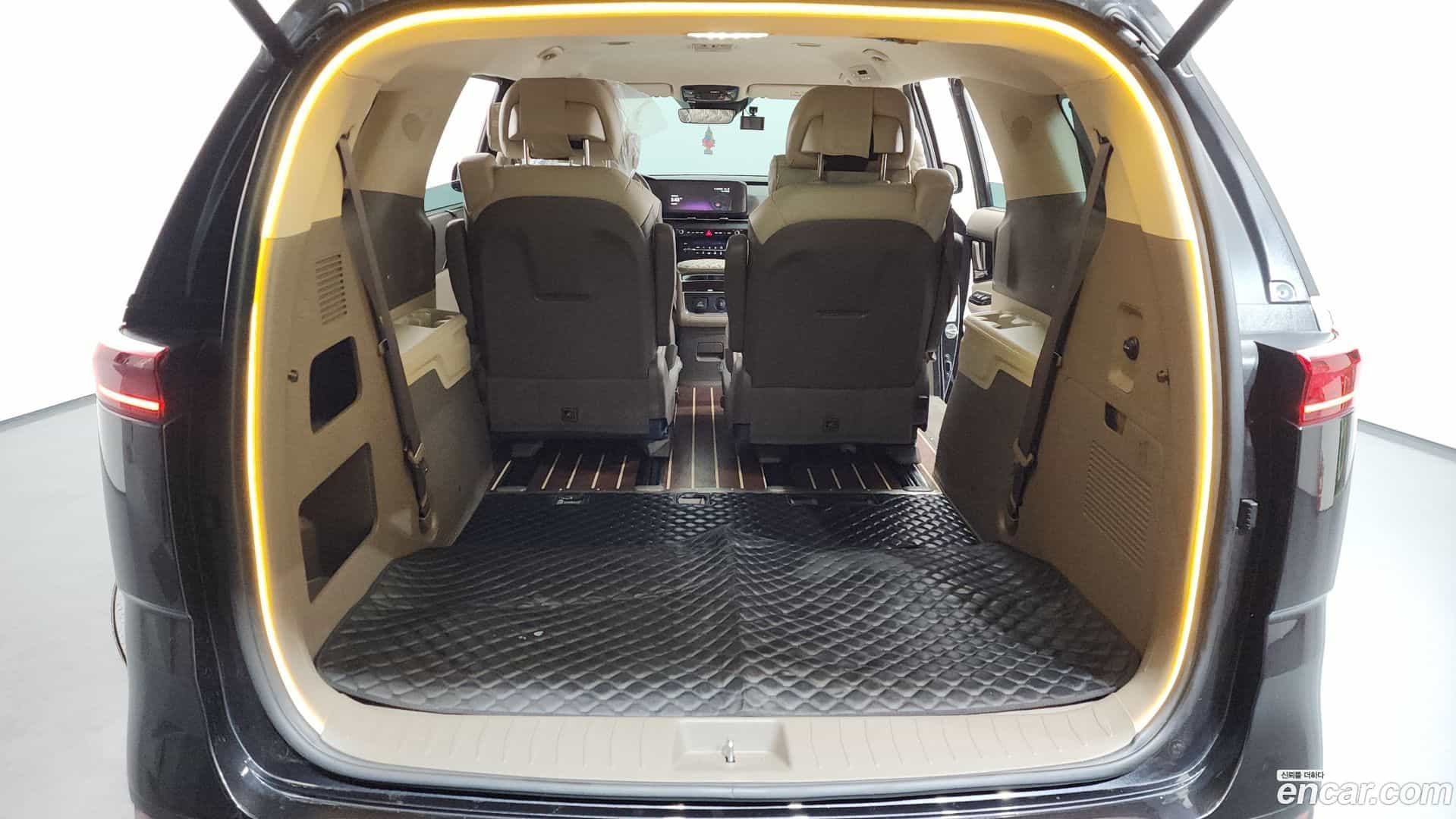 Canival Kia 2023.7-OPTION-024